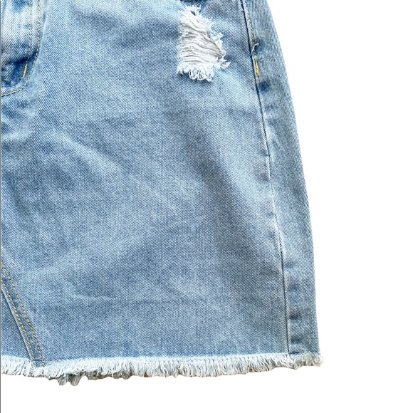 Nasty Gal ‘My Kind of Trouble is You Denim Skirt’ Mini Distressed NWT Size 6 - Picture 7 of 11
